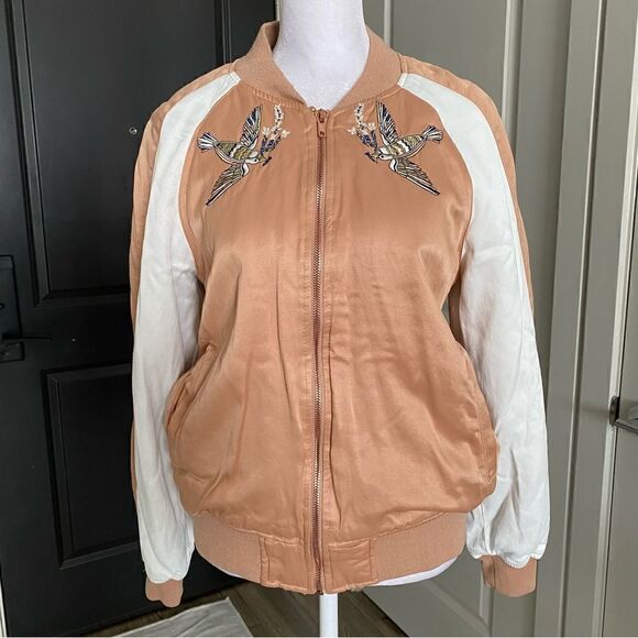 Kendall & Kylie Blush Pink and White Rose Gold Embroidered Bomber Jacket Size S - Picture 1 of 8